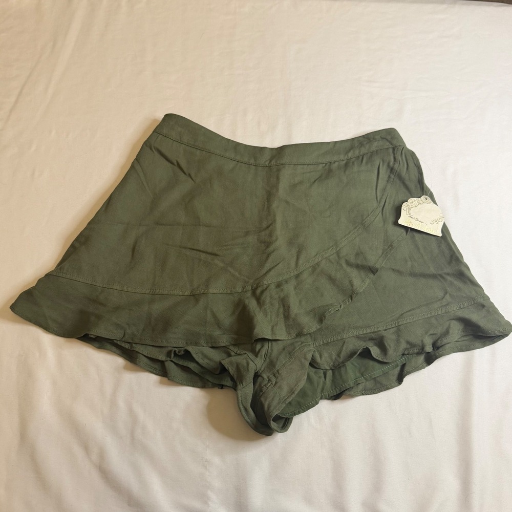 Altar'd State Olive Green Ruffle Wrap Skort SP4032-22L Size Medium NEW